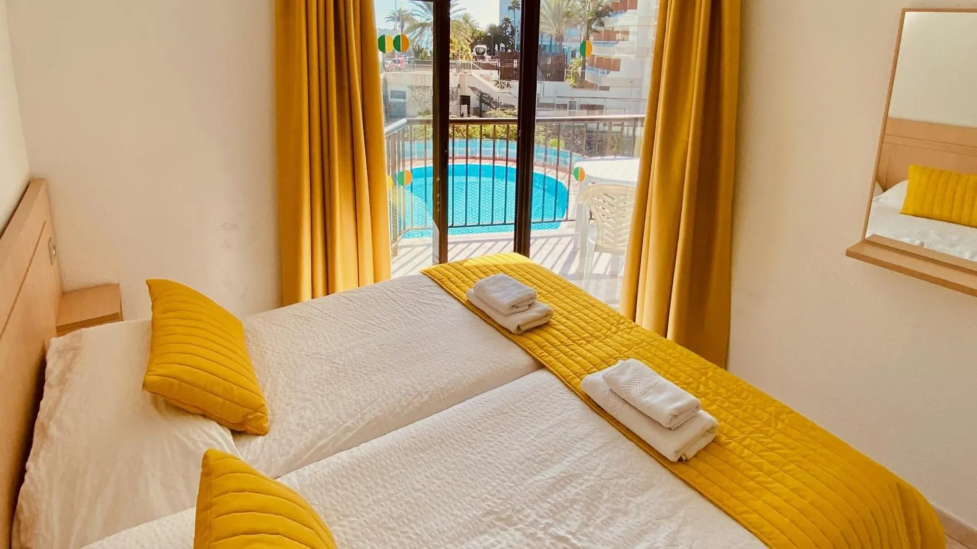Sunny Apartment Near The Beach Playa del Ingles