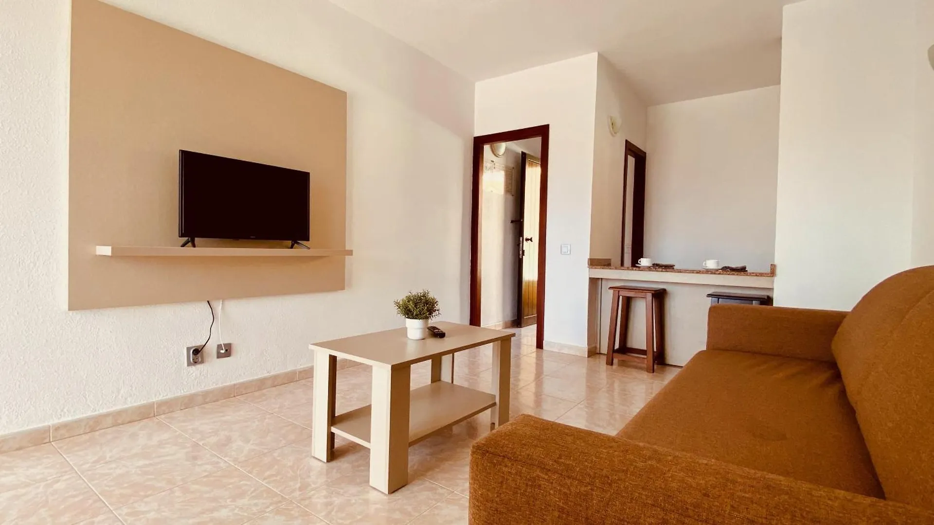 Sunny Apartment Near The Beach Playa del Ingles