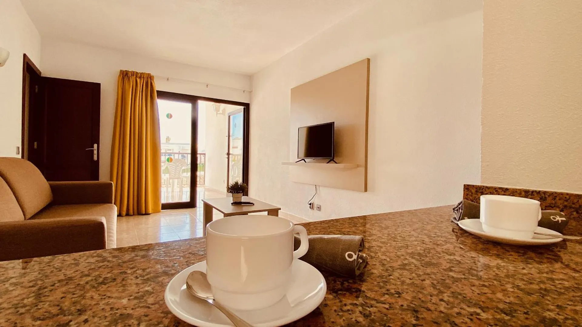Sunny Apartment Near The Beach Playa del Ingles